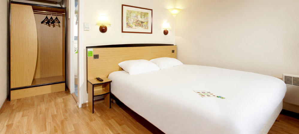 B&B Hotel Roissy - Saint Witz Ex-Campanile Roissy - Saint Witz Bagian luar foto