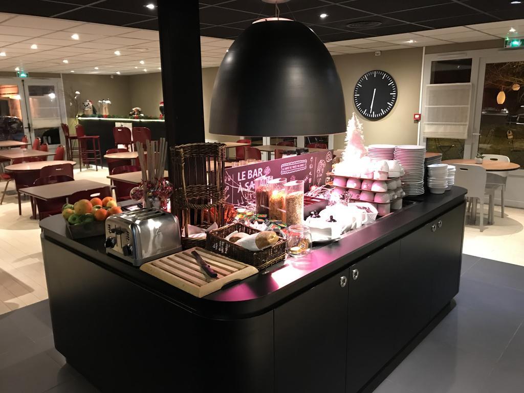 B&B Hotel Roissy - Saint Witz Ex-Campanile Roissy - Saint Witz Bagian luar foto