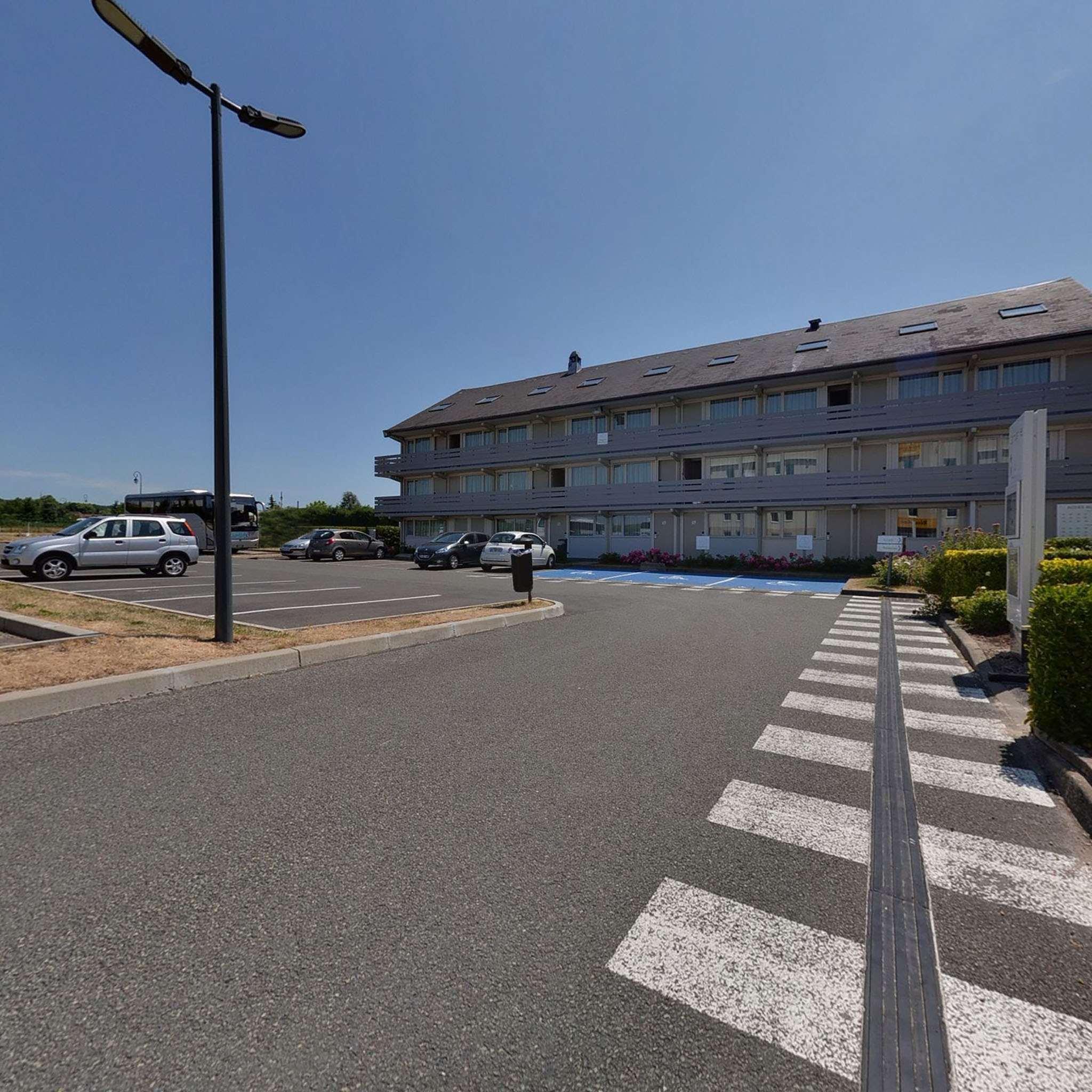 B&B Hotel Roissy - Saint Witz Ex-Campanile Roissy - Saint Witz Bagian luar foto