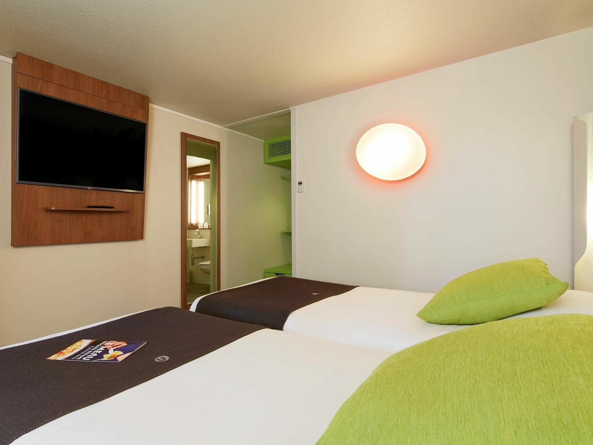 B&B Hotel Roissy - Saint Witz Ex-Campanile Roissy - Saint Witz Bagian luar foto